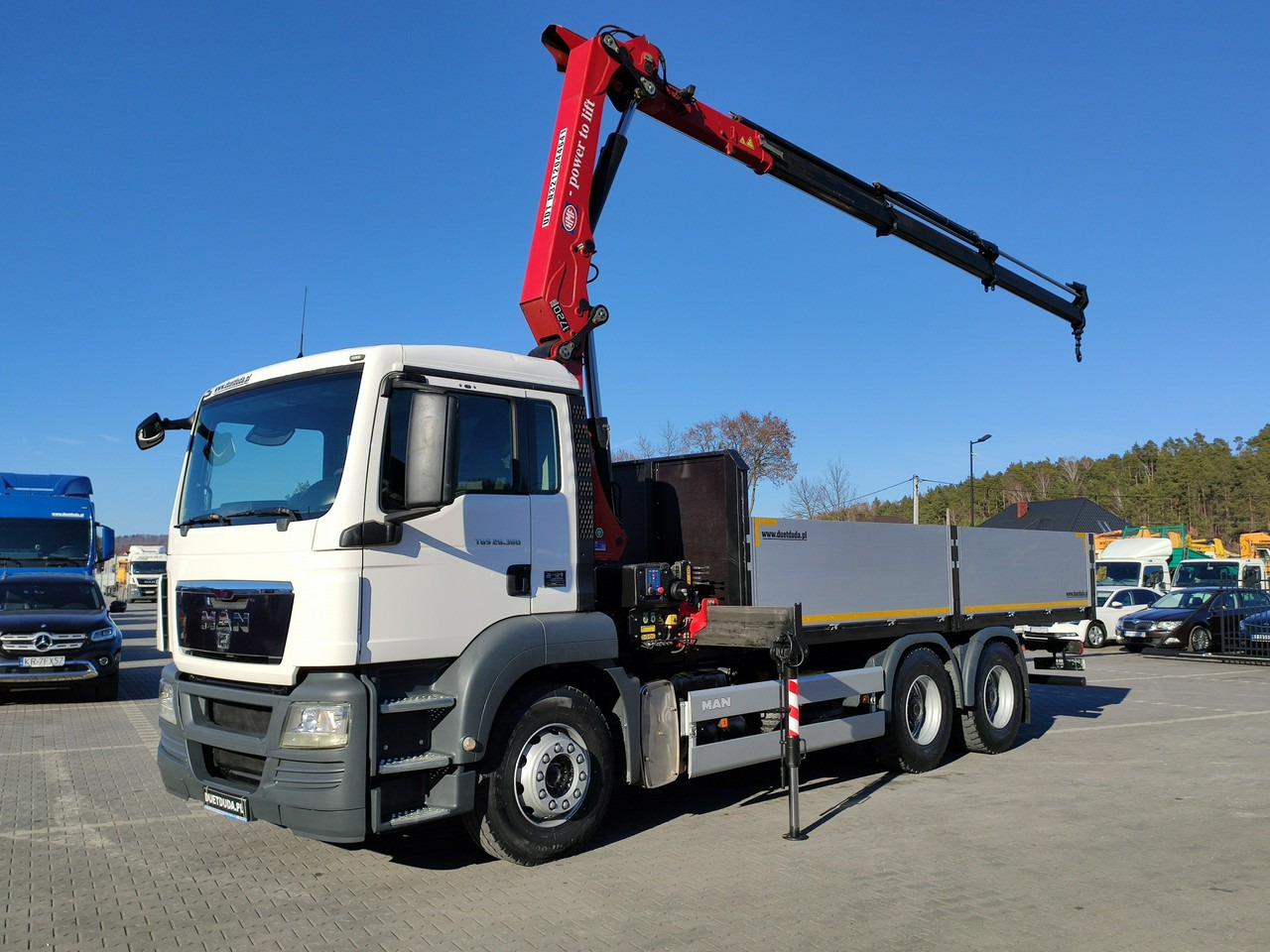 MAN TGS 26.360 6x4 - Dropside/ Flatbed truck, Crane truck: picture 1 MAN TGS 26.360 6x4 - Dropside/ Flatbed truck, Crane truck: picture 1