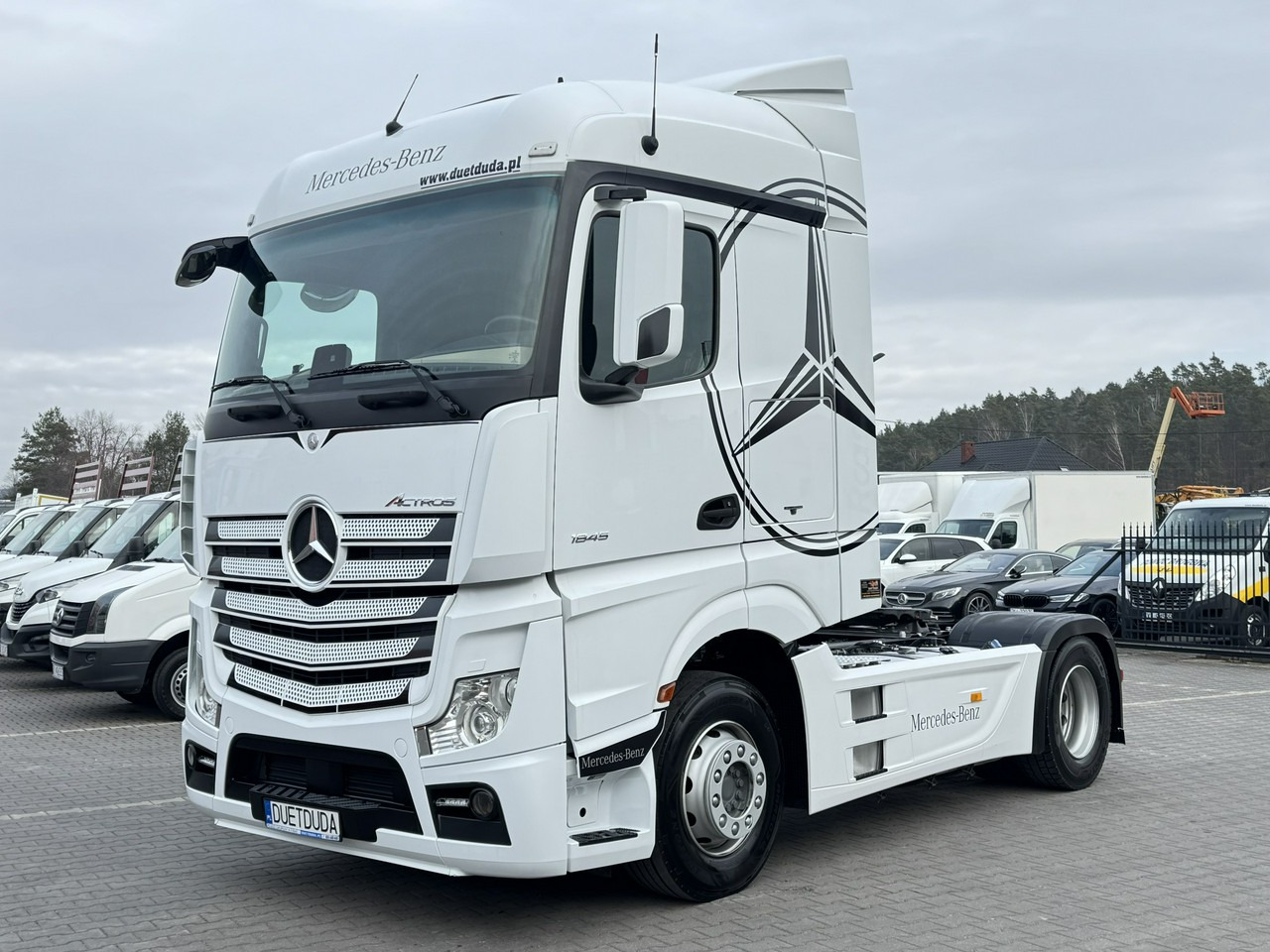 Mercedes ACTROS 1845 Euro 6 Stream Space Standard !!! - Tractor unit: picture 1 Mercedes ACTROS 1845 Euro 6 Stream Space Standard !!! - Tractor unit: picture 1