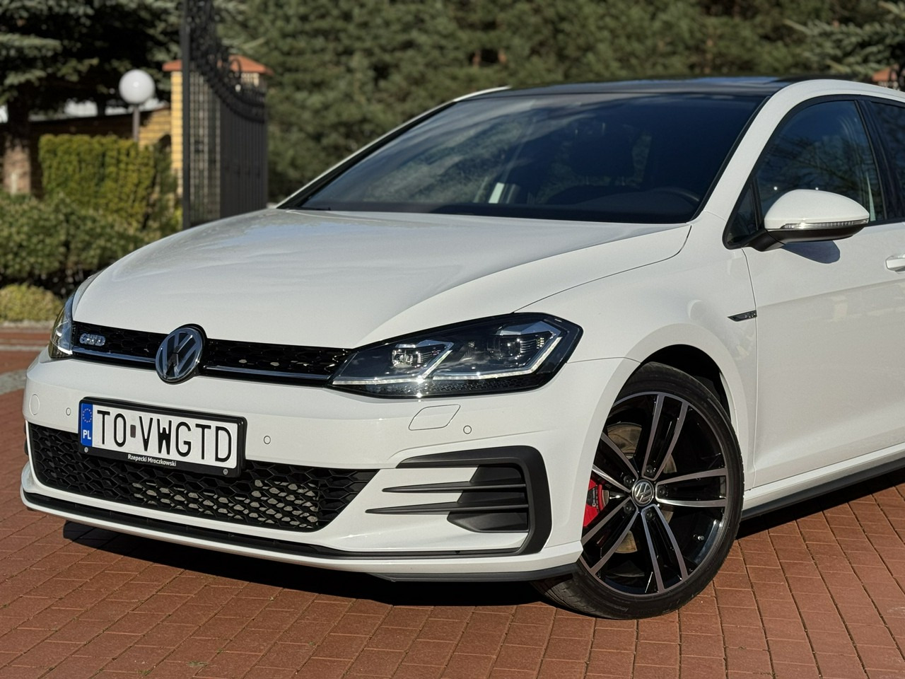 Volkswagen Golf - Hatchback: picture 5 Volkswagen Golf - Hatchback: picture 5