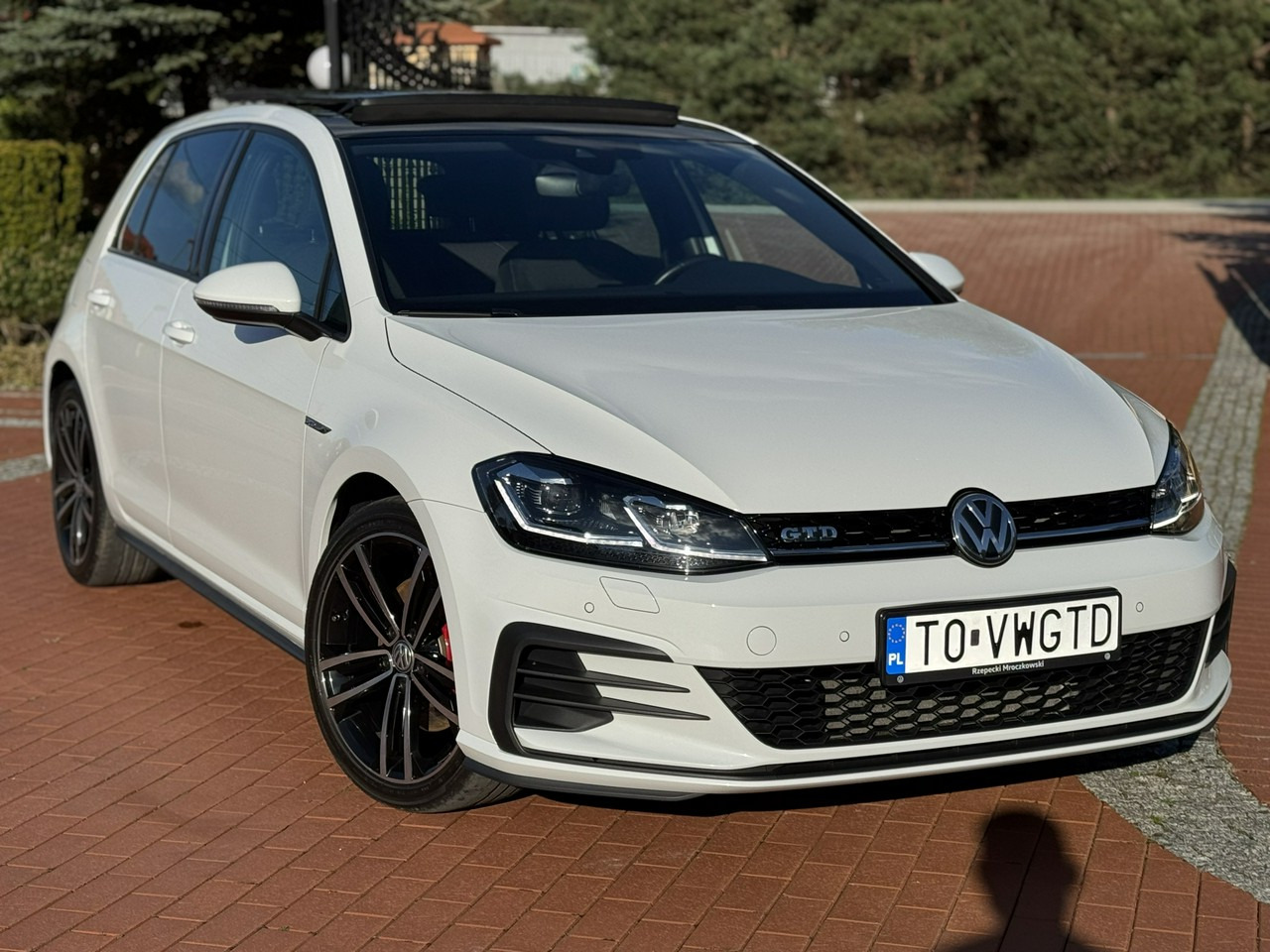 Volkswagen Golf - Hatchback: picture 3 Volkswagen Golf - Hatchback: picture 3