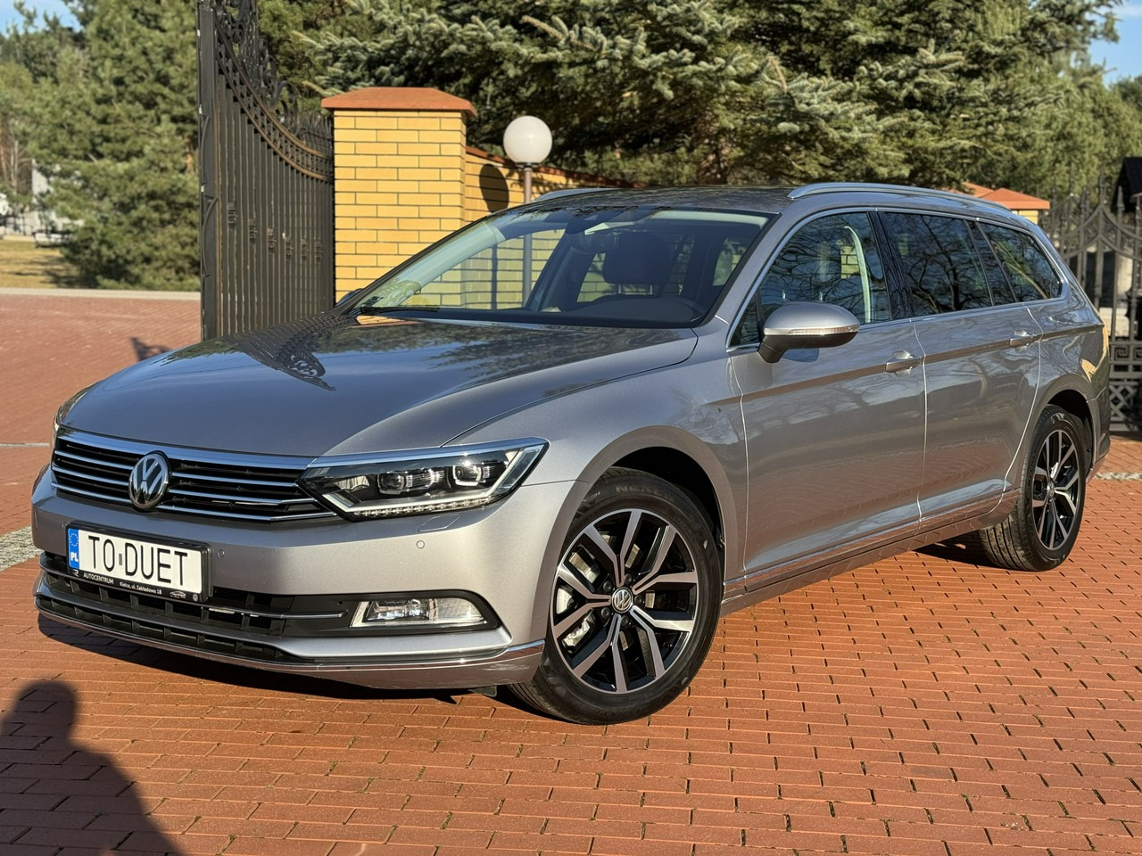 Volkswagen Passat - Car: picture 4 Volkswagen Passat - Car: picture 4
