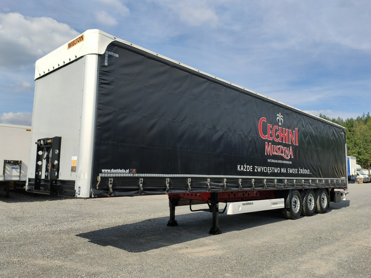 Wielton Standart Osie Saf Oś Podnoszona Super Stan - Curtainsider semi-trailer: picture 1 Wielton Standart Osie Saf Oś Podnoszona Super Stan - Curtainsider semi-trailer: picture 1
