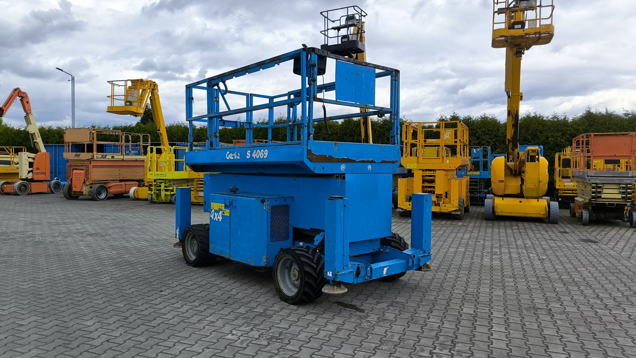 GENIE GS 4069 - Scissor lift: picture 1 GENIE GS 4069 - Scissor lift: picture 1