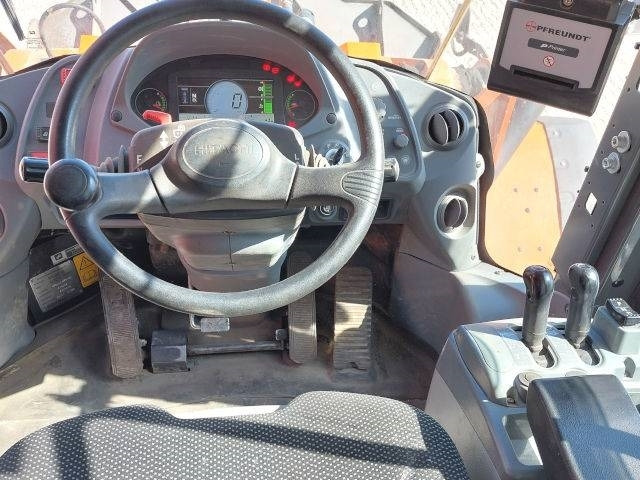 Wheel loader Hitachi ZW 310-6: picture 9