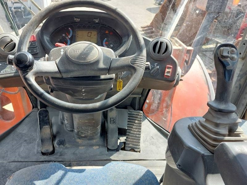 Wheel loader Hitachi ZW 310: picture 11 Wheel loader Hitachi ZW 310: picture 11