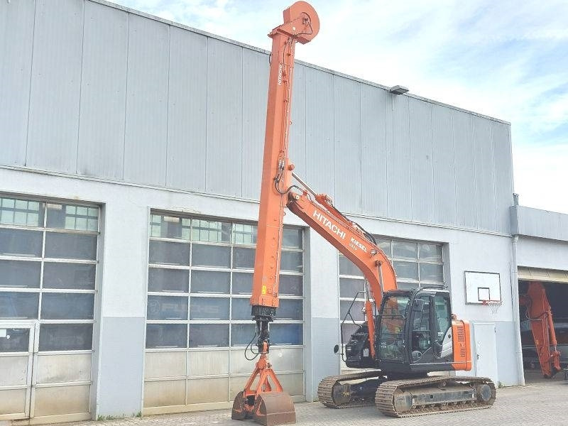 Hitachi ZX 135 US-6 Teledipper - Crawler excavator: picture 2 Hitachi ZX 135 US-6 Teledipper - Crawler excavator: picture 2