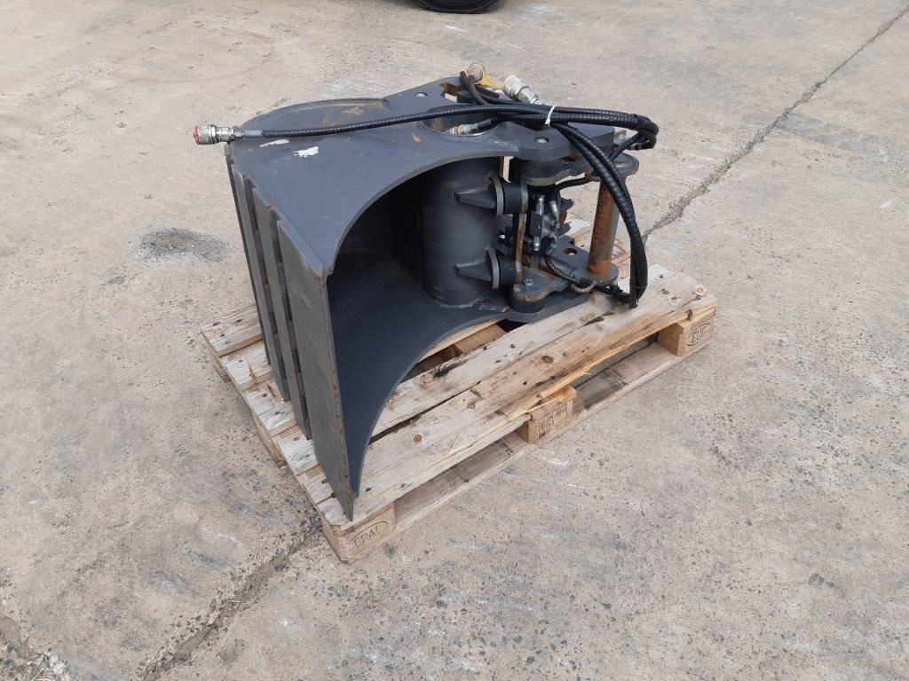 UAM VDL600M - Excavator bucket for Construction machinery: picture 1 UAM VDL600M - Excavator bucket for Construction machinery: picture 1