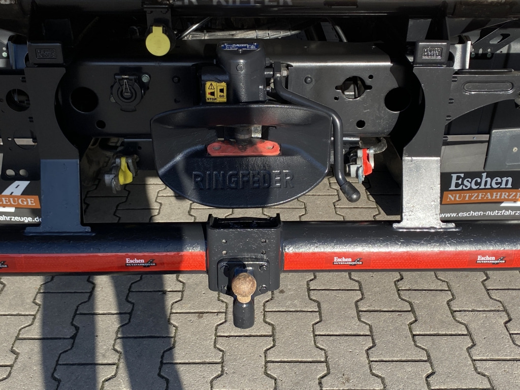 Tipper MAN TGL 8.220 4x2 BB: picture 12