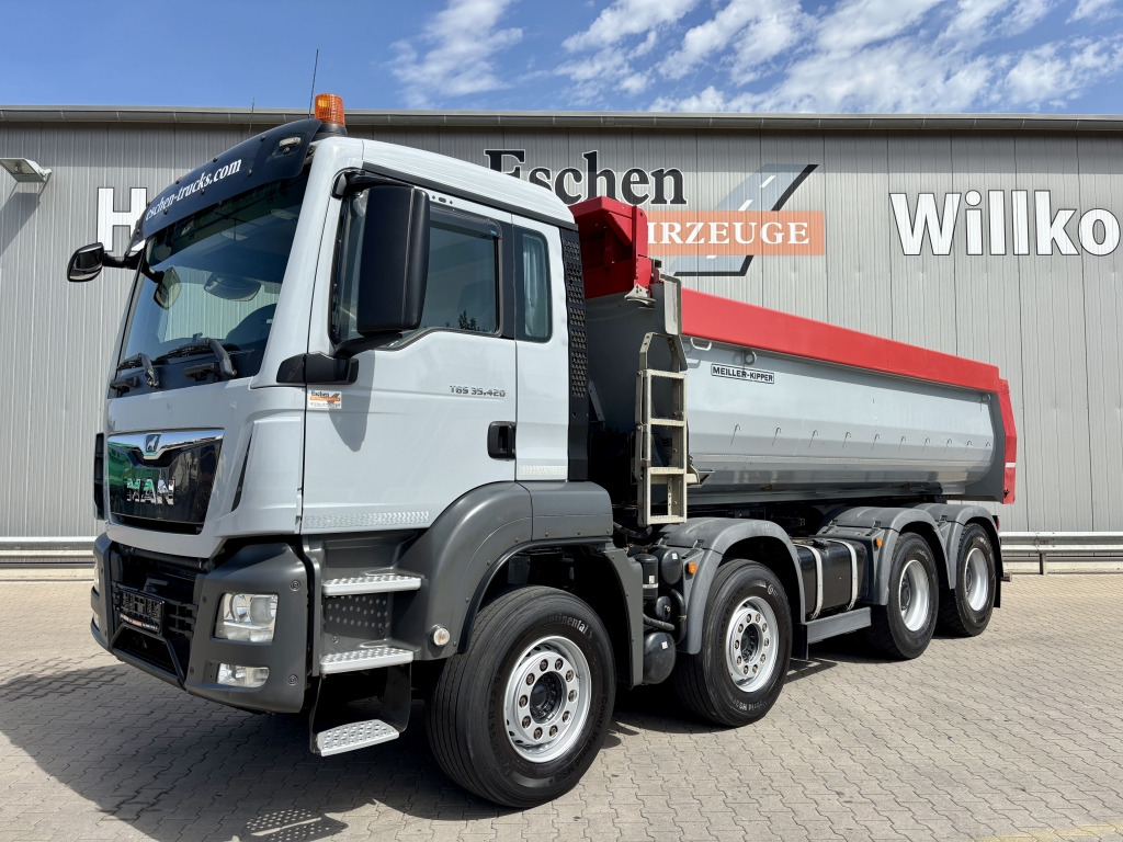 MAN TGS 35.420 8x4 BL - Tipper: picture 2 MAN TGS 35.420 8x4 BL - Tipper: picture 2