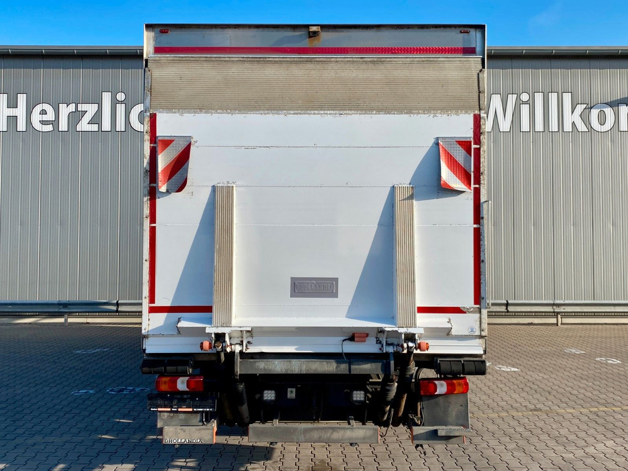 Mercedes-Benz Atego 1218 L Diesel/Netz*LBW*Carrier Supra 850Mt Mercedes-Benz Atego 1218 L Diesel/Netz*LBW*Carrier Supra 850Mt - Refrigerator truck: picture 4 Mercedes-Benz Atego 1218 L Diesel/Netz*LBW*Carrier Supra 850Mt Mercedes-Benz Atego 1218 L Diesel/Netz*LBW*Carrier Supra 850Mt - Refrigerator truck: picture 4