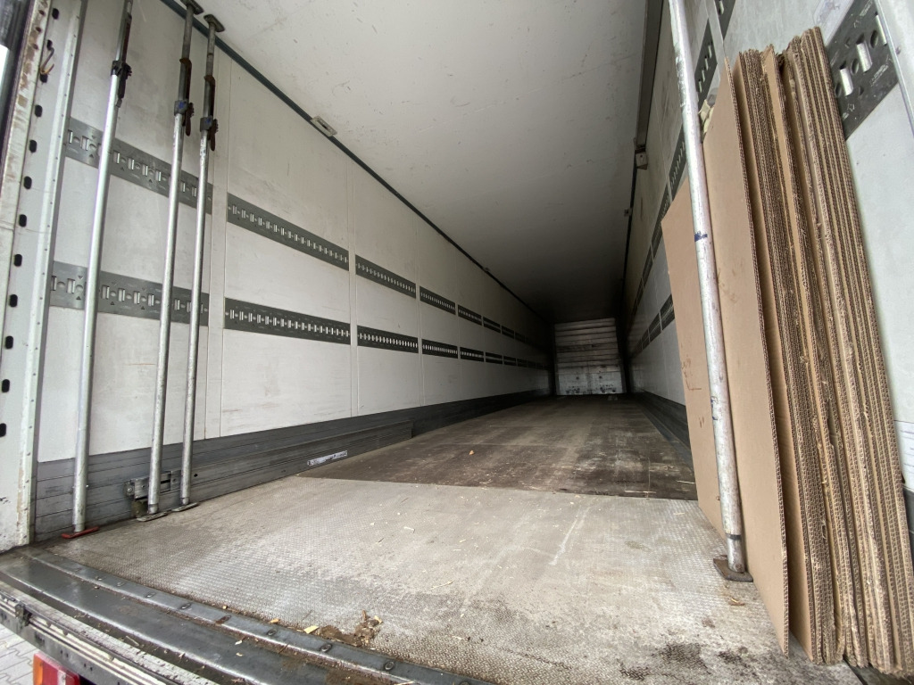 Schmitz SCB S3B / BÄR-LBW - Closed box semi-trailer: picture 5 Schmitz SCB S3B / BÄR-LBW - Closed box semi-trailer: picture 5