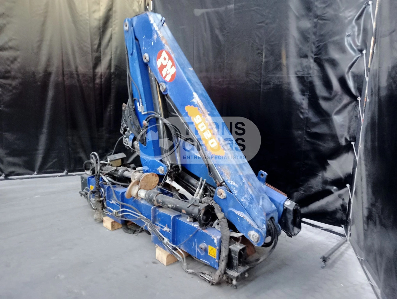 Grúa PM 9 - Loader crane for Truck: picture 3 Grúa PM 9 - Loader crane for Truck: picture 3