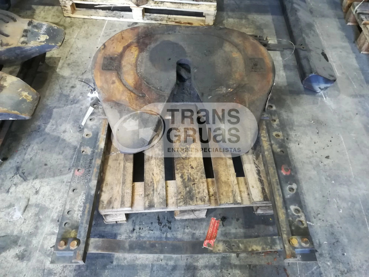 Quinta rueda - Fifth wheel coupling for Truck: picture 1 Quinta rueda - Fifth wheel coupling for Truck: picture 1