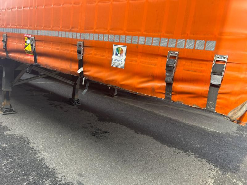 Fliegl - Curtainsider semi-trailer: picture 2 Fliegl - Curtainsider semi-trailer: picture 2