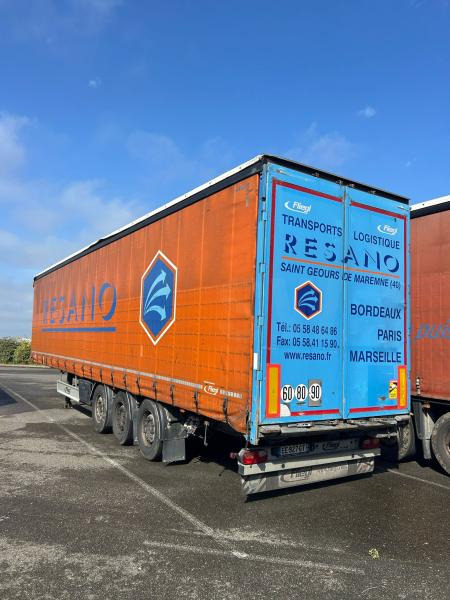 Fliegl - Curtainsider semi-trailer: picture 3 Fliegl - Curtainsider semi-trailer: picture 3