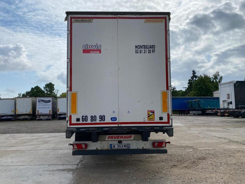 Curtainsider semi-trailer Fruehauf: picture 10