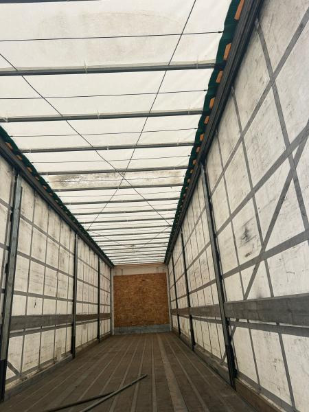 Fruehauf - Curtainsider semi-trailer: picture 5 Fruehauf - Curtainsider semi-trailer: picture 5