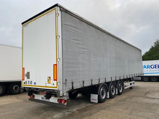 Fruehauf - Curtainsider semi-trailer: picture 1 Fruehauf - Curtainsider semi-trailer: picture 1