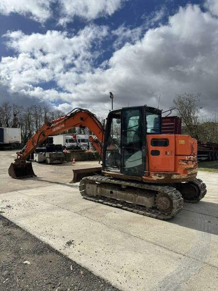 Hitachi ZX85USB-5A - Crawler excavator: picture 1 Hitachi ZX85USB-5A - Crawler excavator: picture 1