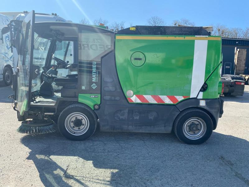 Road sweeper Mathieu Azura MC210: picture 6