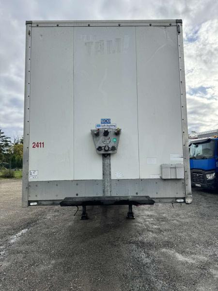 Samro  - Closed box semi-trailer: picture 4 Samro  - Closed box semi-trailer: picture 4