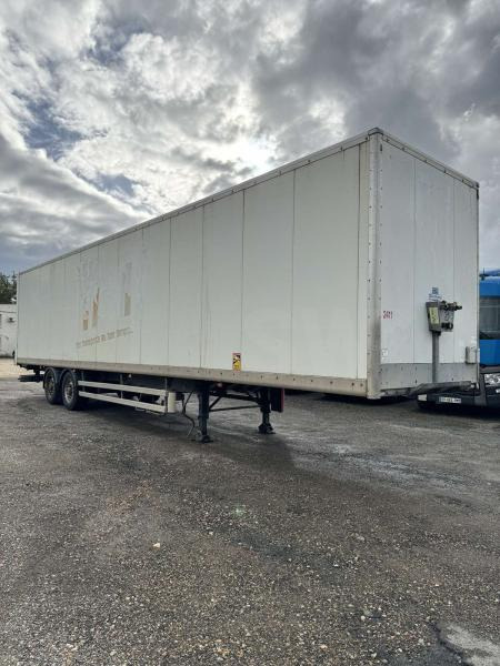 Samro  - Closed box semi-trailer: picture 5 Samro  - Closed box semi-trailer: picture 5