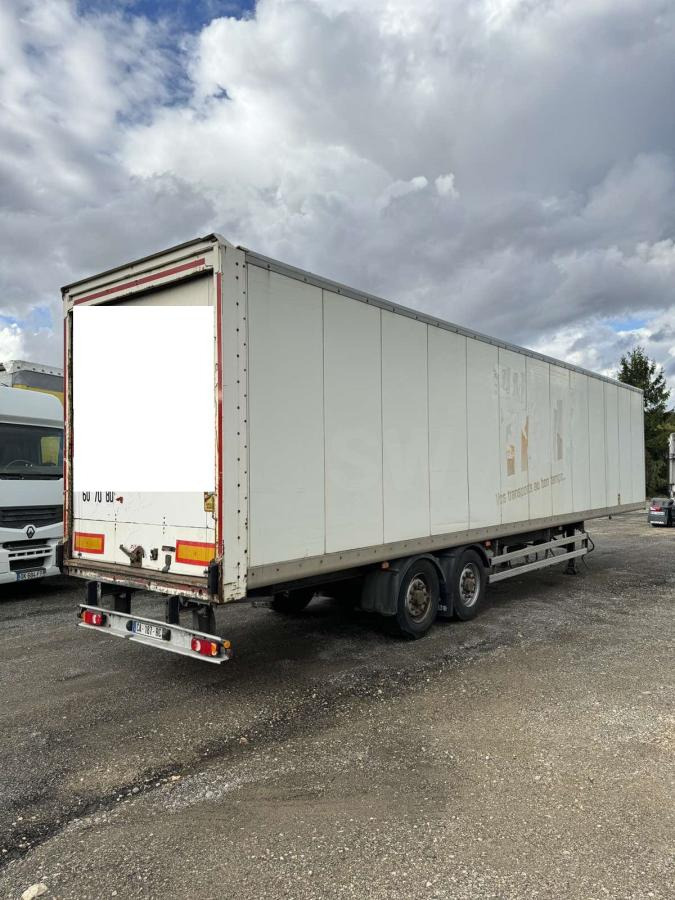 Samro  - Closed box semi-trailer: picture 3 Samro  - Closed box semi-trailer: picture 3