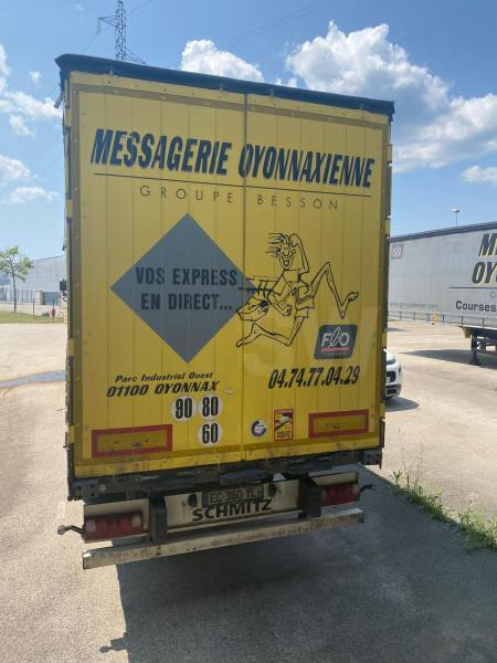 Schmitz Cargobull - Curtainsider semi-trailer: picture 4 Schmitz Cargobull - Curtainsider semi-trailer: picture 4