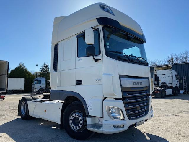 Tractor unit DAF XF 460: picture 1