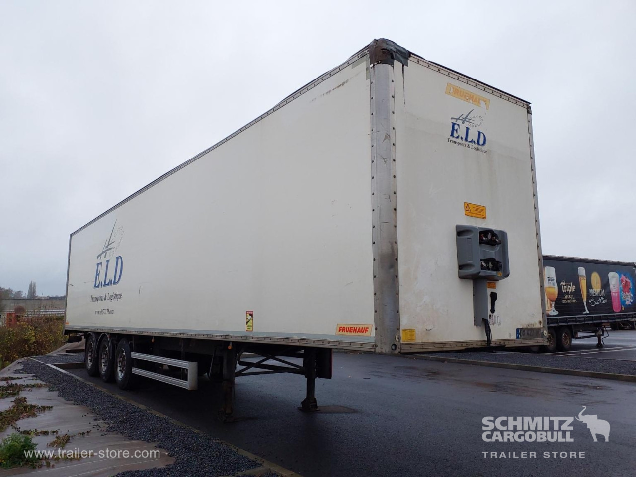 FRUEHAUF Dryfreight Standard Roller shutter door - Closed box semi-trailer: picture 1 FRUEHAUF Dryfreight Standard Roller shutter door - Closed box semi-trailer: picture 1