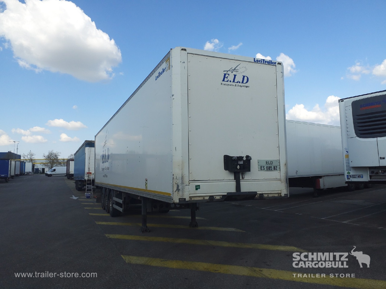 LECI TRAILER Dryfreight Standard Roller shutter door - Closed box semi-trailer: picture 1 LECI TRAILER Dryfreight Standard Roller shutter door - Closed box semi-trailer: picture 1