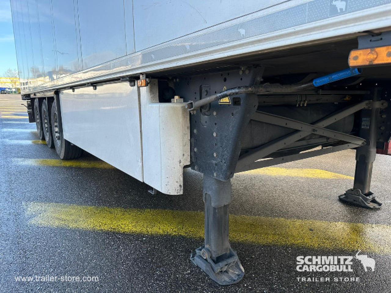 SCHMITZ Reefer Standard - Isothermal semi-trailer: picture 3 SCHMITZ Reefer Standard - Isothermal semi-trailer: picture 3