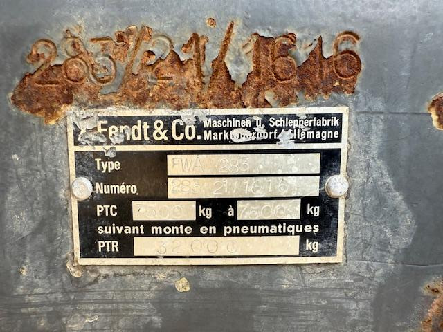 Fendt Favorit 612 LS Turbomatik - Farm tractor: picture 5 Fendt Favorit 612 LS Turbomatik - Farm tractor: picture 5