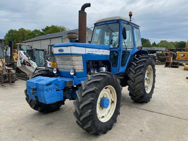 Ford TW 15 - Farm tractor: picture 1 Ford TW 15 - Farm tractor: picture 1