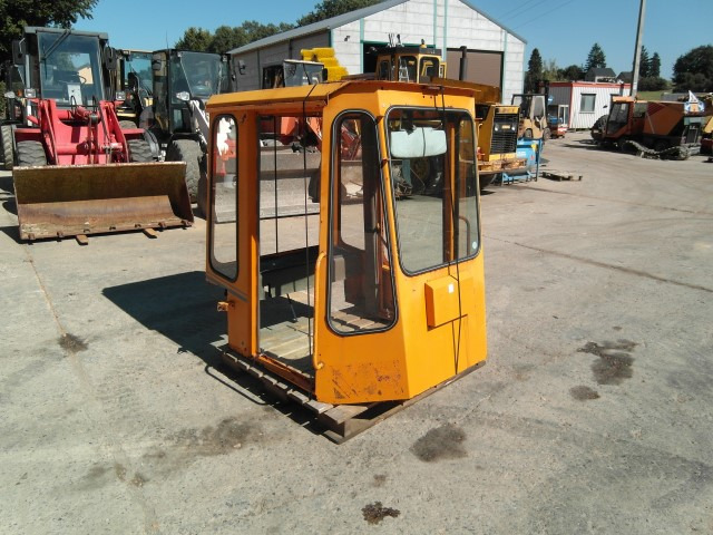 Kabine Zettelmeyer ZL 602  - Cab and interior for Construction machinery: picture 3 Kabine Zettelmeyer ZL 602  - Cab and interior for Construction machinery: picture 3