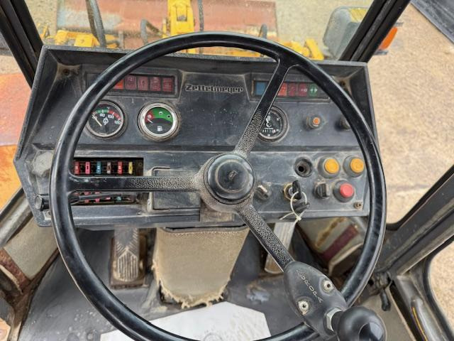 Wheel loader Zettelmeyer ZL 602: picture 8