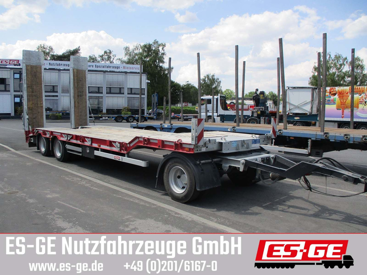 Müller-Mitteltal 3-Achs-Tiefladeanhänger - Low loader trailer: picture 1 Müller-Mitteltal 3-Achs-Tiefladeanhänger - Low loader trailer: picture 1