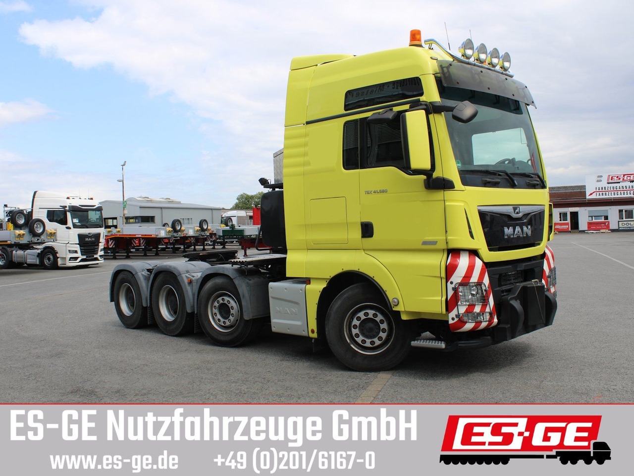 MAN TGX 41.580 8x4/4 BLS - Tractor unit: picture 3 MAN TGX 41.580 8x4/4 BLS - Tractor unit: picture 3