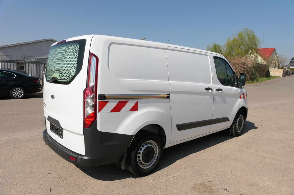 FORD Transit Custom 290 2.0 TDCi KLIMA TEMPOMAT WERKS - Small van: picture 4 FORD Transit Custom 290 2.0 TDCi KLIMA TEMPOMAT WERKS - Small van: picture 4
