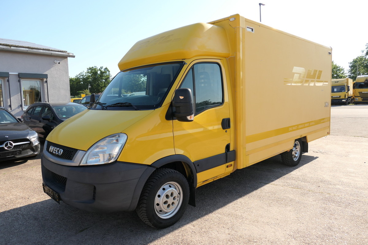 IVECO Daily 35 S11 C30C AUTOMATIK KAMERA MAXI Regale D - Box van: picture 3 IVECO Daily 35 S11 C30C AUTOMATIK KAMERA MAXI Regale D - Box van: picture 3