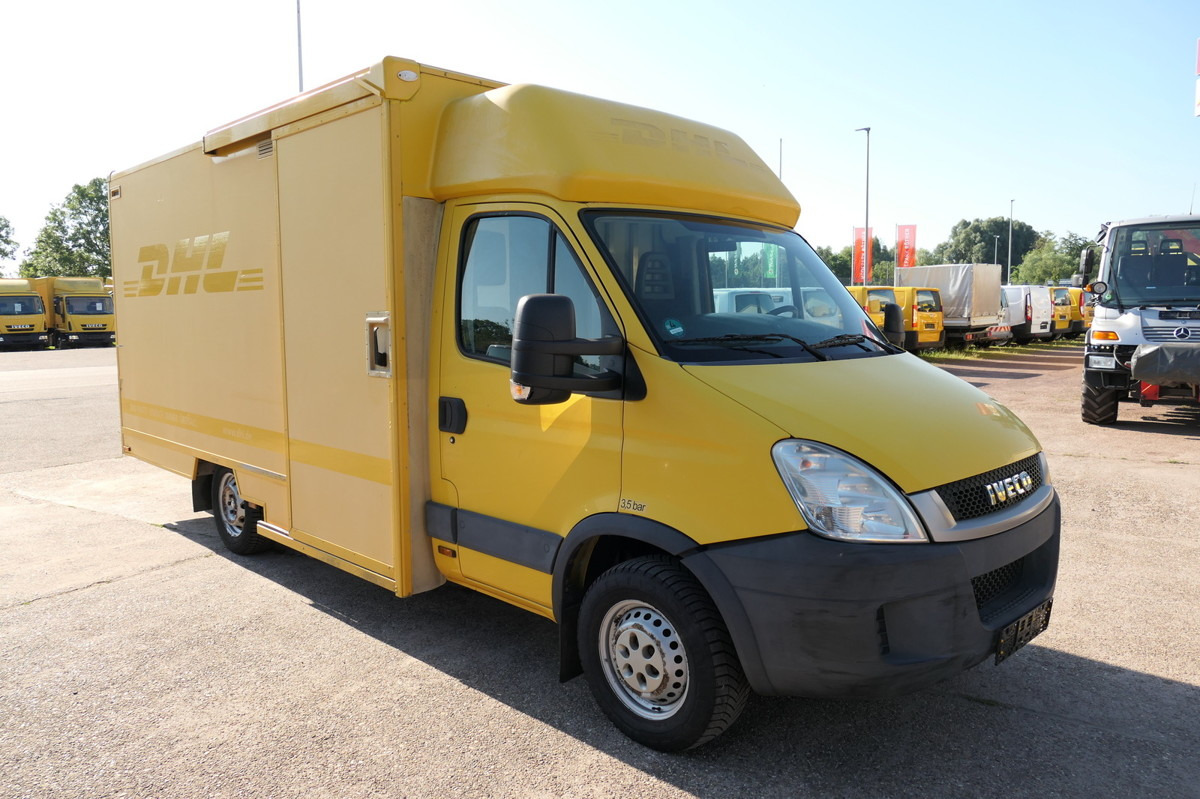 IVECO Daily 35 S11 C30C AUTOMATIK KAMERA MAXI Regale D - Box van: picture 2 IVECO Daily 35 S11 C30C AUTOMATIK KAMERA MAXI Regale D - Box van: picture 2
