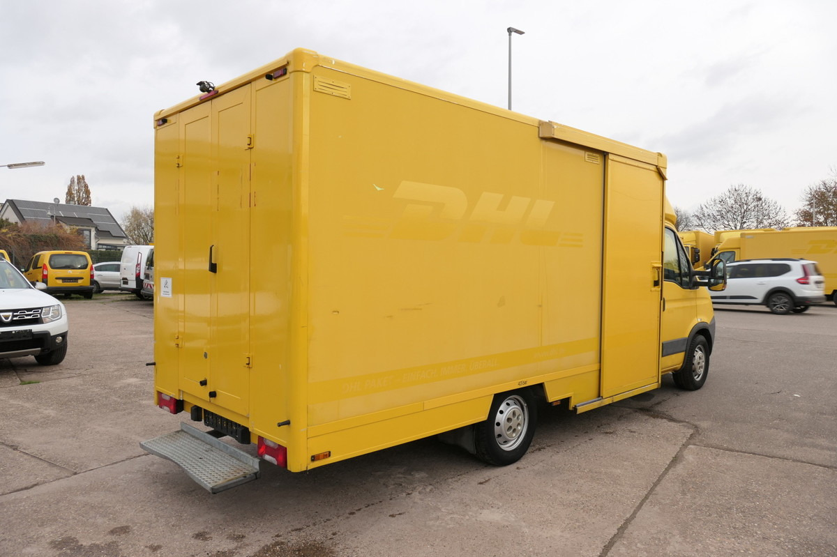 IVECO Daily 35 S11 C30C AUTOMATIK KAMERA MAXI Regale L - Box van: picture 4 IVECO Daily 35 S11 C30C AUTOMATIK KAMERA MAXI Regale L - Box van: picture 4