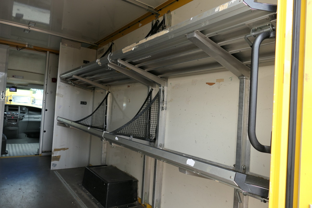 Box van IVECO Daily 35 S11 C30C AUTOMATIK KAMERA Regale LUFT D: picture 6