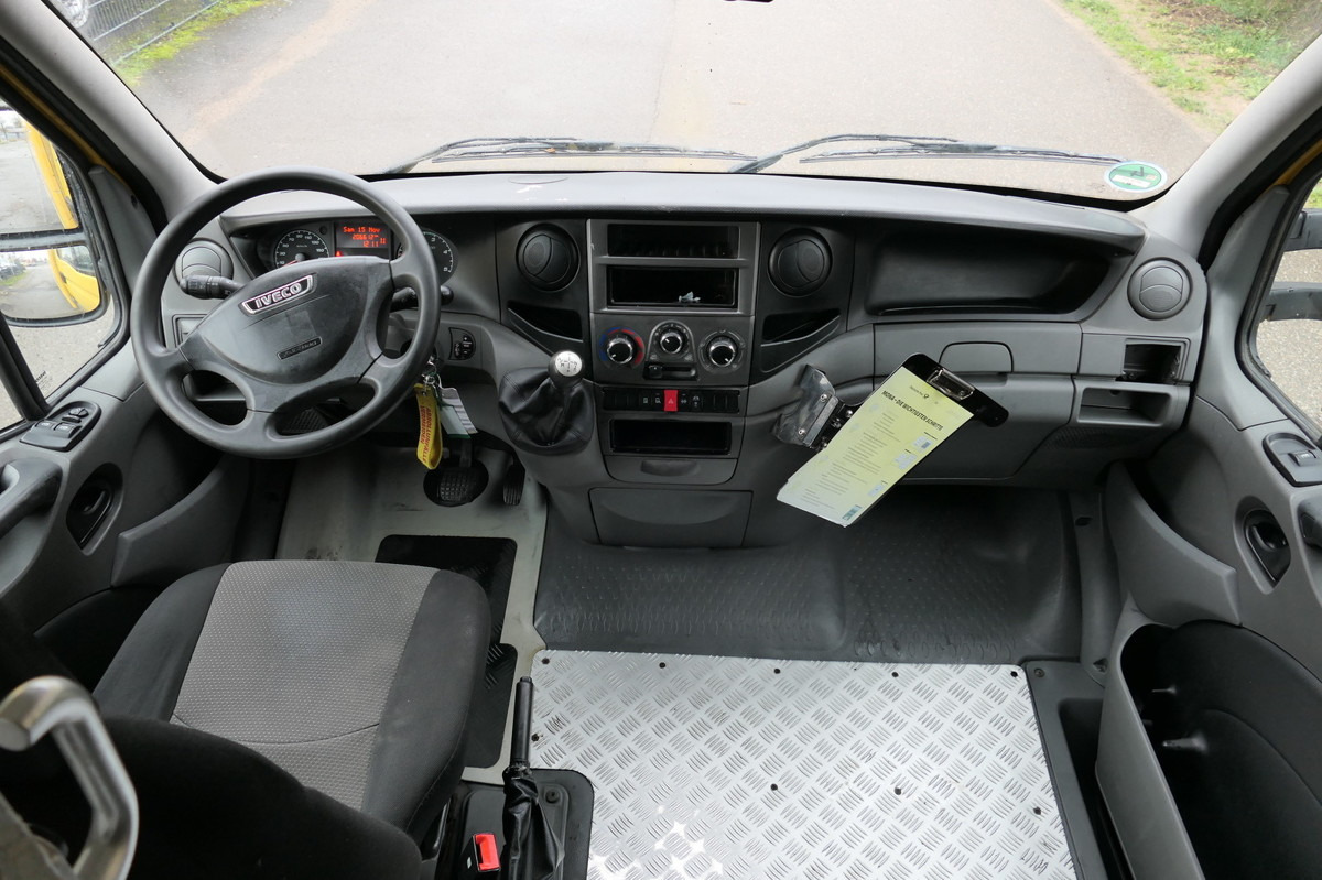 Box van IVECO Daily 35 S11 C30C AUTOMATIK KAMERA Regale LUFT D: picture 6