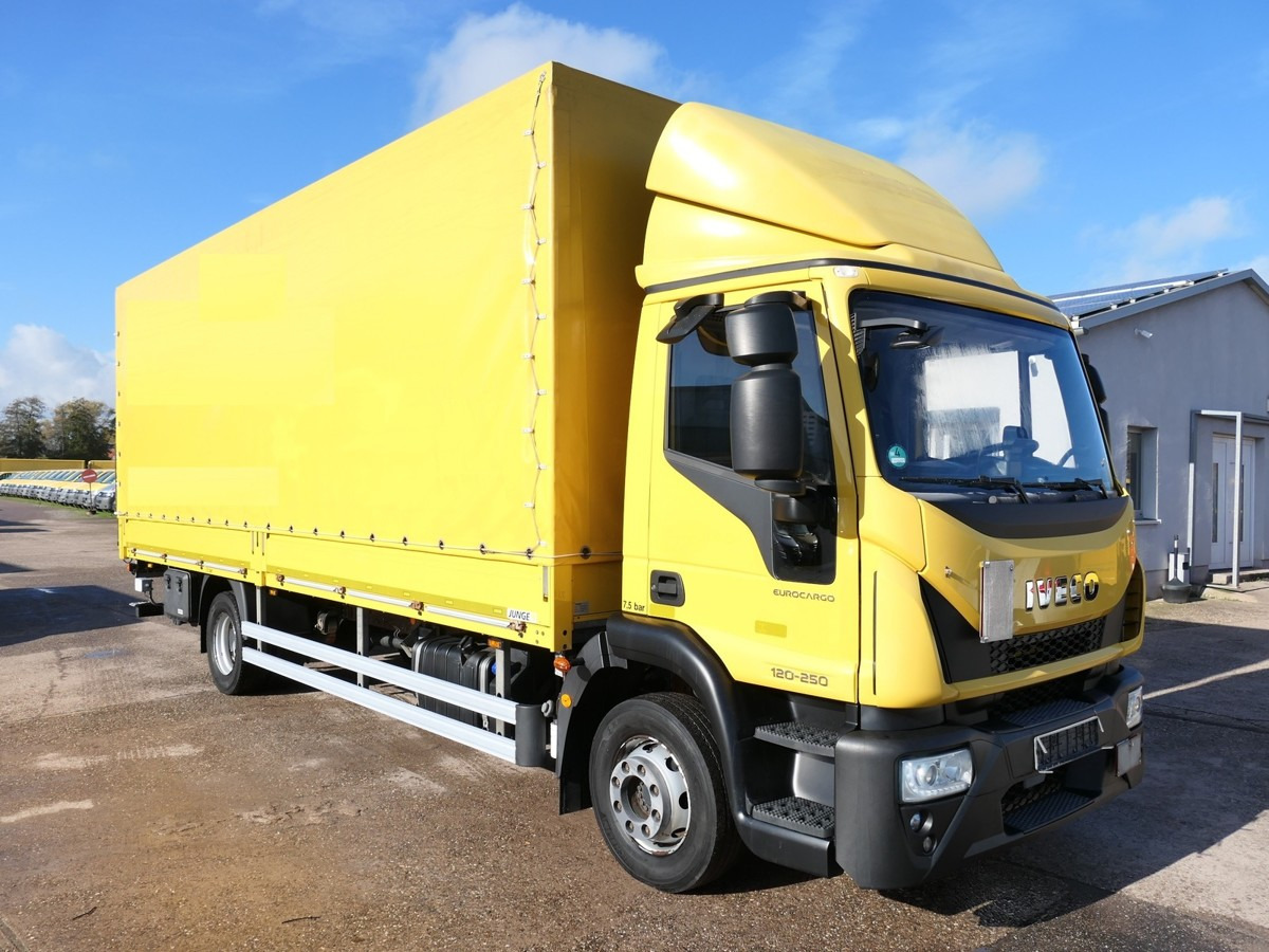 IVECO EuroCargo ML 120 E 25 EURO-6 AHK LBW 3-SITZER Co - Curtainsider truck: picture 2 IVECO EuroCargo ML 120 E 25 EURO-6 AHK LBW 3-SITZER Co - Curtainsider truck: picture 2