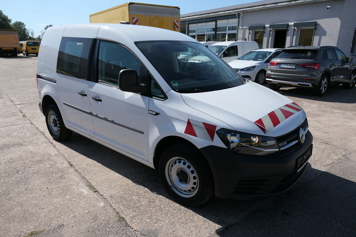 VW Caddy 2.0 TDI 4Motion 2-Sitzer Klima Tempomat W - Small van: picture 3 VW Caddy 2.0 TDI 4Motion 2-Sitzer Klima Tempomat W - Small van: picture 3