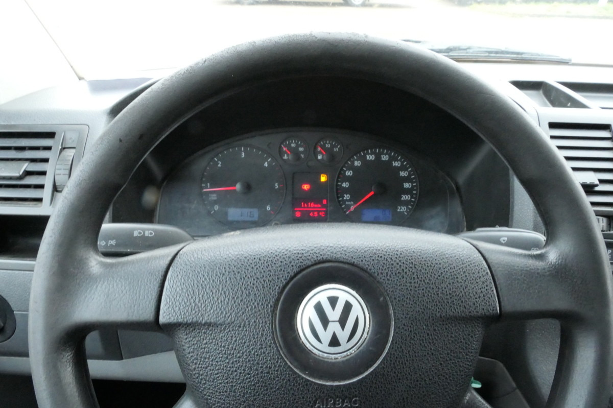 VW T5 Transporter 1.9 TDI PARKTRONIK 2xSCHIEBETÜR S leasing VW T5 Transporter 1.9 TDI PARKTRONIK 2xSCHIEBETÜR S: picture 9