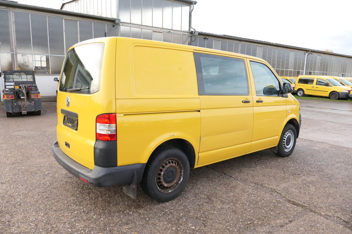 VW T5 Transporter 2.0 TDI 2-Sitzer PARKTRONIK EURO5 - Small van: picture 4 VW T5 Transporter 2.0 TDI 2-Sitzer PARKTRONIK EURO5 - Small van: picture 4