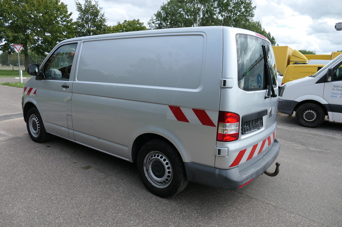 VW T5 Transporter 2.0 TDI 4Motion Flügeltür Klima A - Small van: picture 5 VW T5 Transporter 2.0 TDI 4Motion Flügeltür Klima A - Small van: picture 5