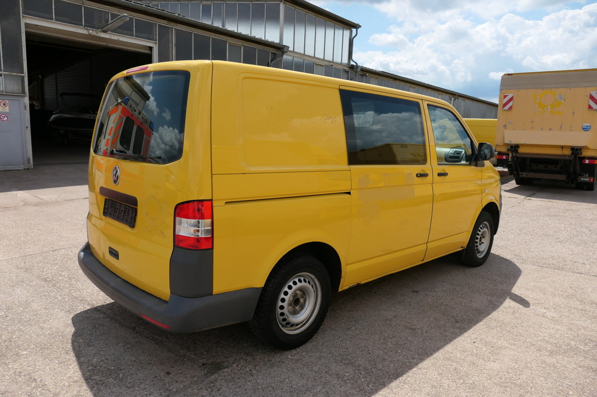VW T5 Transporter 2.0 TDI PARKTRONIK EURO-5 2xSCHIE - Small van: picture 3 VW T5 Transporter 2.0 TDI PARKTRONIK EURO-5 2xSCHIE - Small van: picture 3
